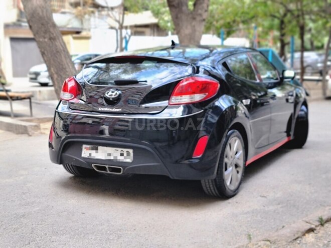 Hyundai Veloster 2015, 125,000 km - 1.6 l - Bakı
