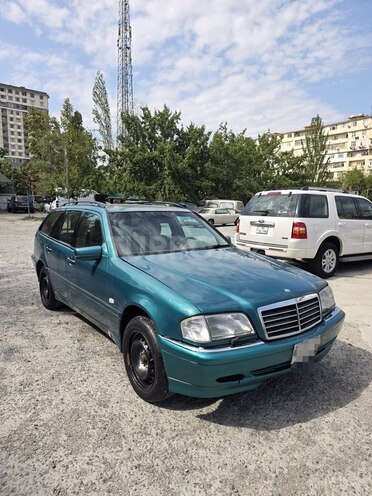Mercedes C 240 1998, 234,600 km - 2.4 l - Bakı