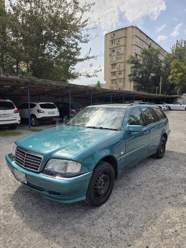 Mercedes C 240 1998, 234,600 km - 2.4 l - Bakı