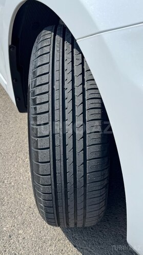 Hyundai Accent 2019, 124,500 km - 1.4 l - Salyan