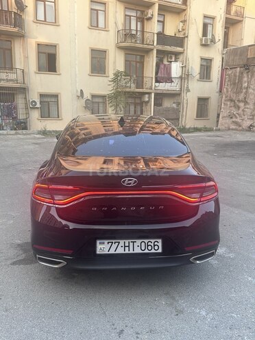 Hyundai Grandeur 2017, 197,000 km - 2.2 л - Bakı