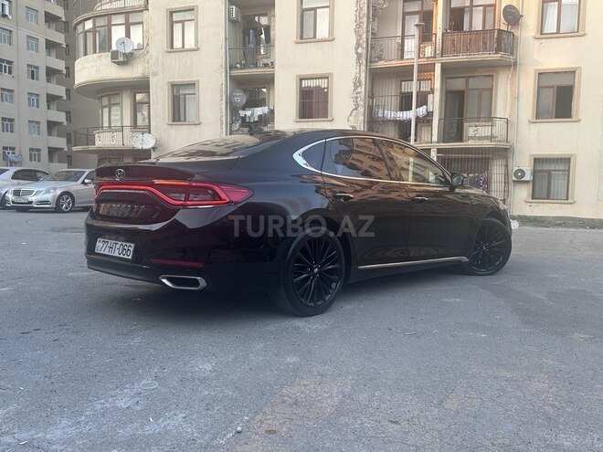Hyundai Grandeur 2017, 197,000 km - 2.2 л - Bakı