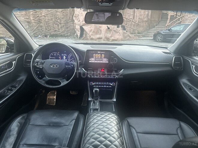 Hyundai Grandeur 2017, 197,000 km - 2.2 л - Bakı