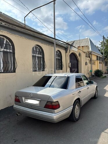 Mercedes  1995, 416,721 km - 2.8 л - Gəncə