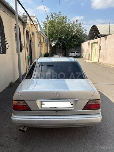 Mercedes  1995, 416,721 km - 2.8 л - Gəncə