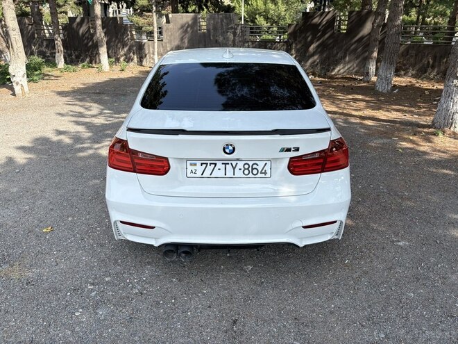 BMW  2013, 267,000 km - 2.0 l - Bakı