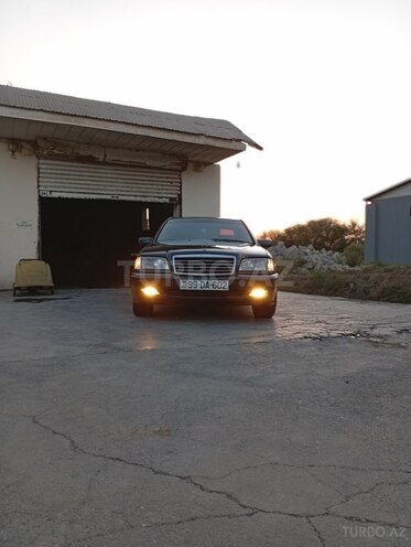 Mercedes C 230 1998, 230,000 km - 2.3 л - Sabirabad