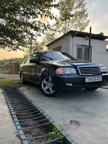 Mercedes C 230 1998, 230,000 km - 2.3 л - Sabirabad