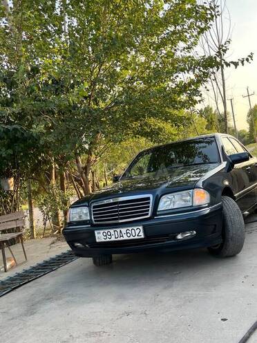 Mercedes C 230 1998, 230,000 km - 2.3 л - Sabirabad