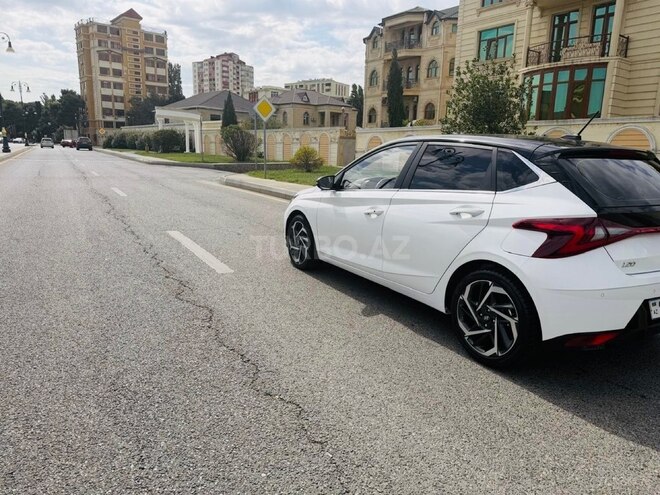 Hyundai i20 2023, 71,000 km - 1.4 l - Bakı