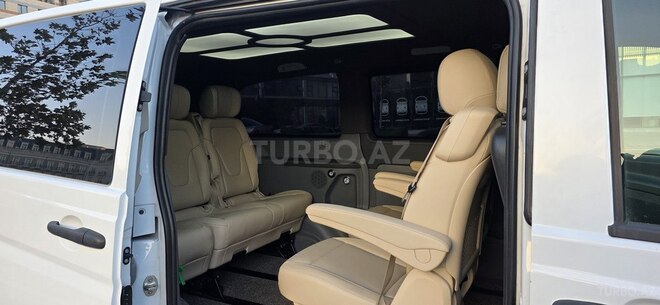 Mercedes  2010, 198,000 km - 2.1 l - Bakı