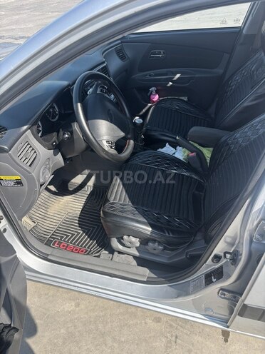Kia Rio 2006, 415,019 km - 1.5 l - Sabirabad