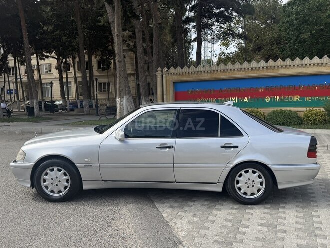 Mercedes C 200 1998, 244,000 km - 2.0 l - Bakı