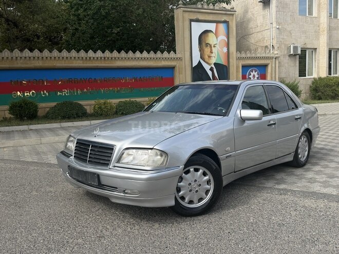 Mercedes C 200 1998, 244,000 km - 2.0 l - Bakı