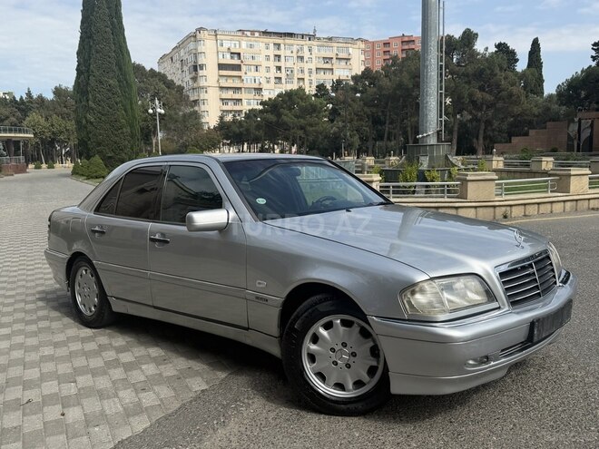Mercedes C 200 1998, 244,000 km - 2.0 l - Bakı