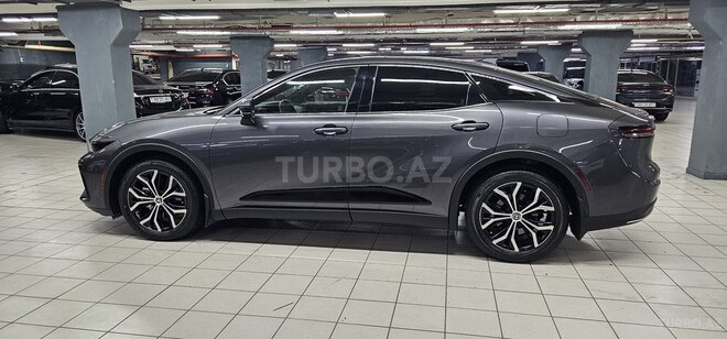Toyota Crown 2023, 5,300 km - 2.4 l - Bakı