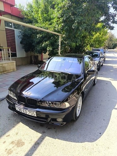 BMW 530 2002, 325,000 km - 3.0 l - Şirvan