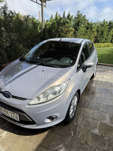 Ford Fiesta 2012, 111,000 km - 1.4 l - Bakı