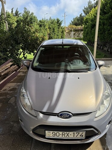 Ford Fiesta 2012, 111,000 km - 1.4 l - Bakı