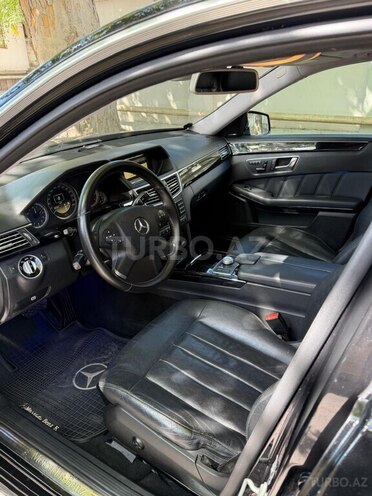 Mercedes E 250 2011, 278,000 km - 2.1 l - Bakı