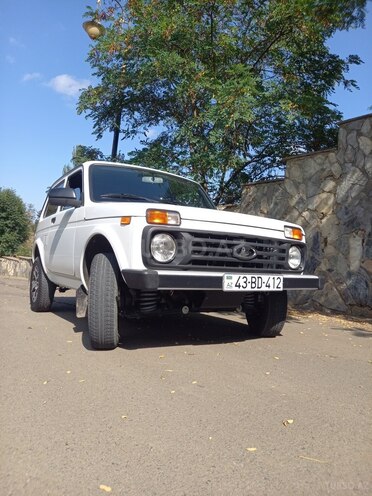 LADA (VAZ) Niva 2024, 26,000 km - 1.7 l - Lerik