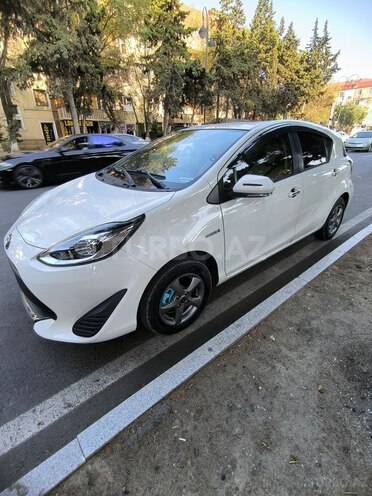 Toyota Aqua 2019, 115,000 km - 1.5 l - Bakı