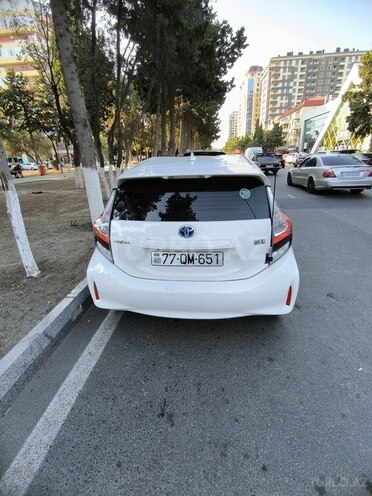 Toyota Aqua 2019, 115,000 km - 1.5 l - Bakı