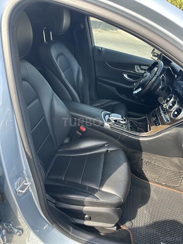 Mercedes C 300 4MATIC 2014, 255,000 km - 2.0 l - Bakı