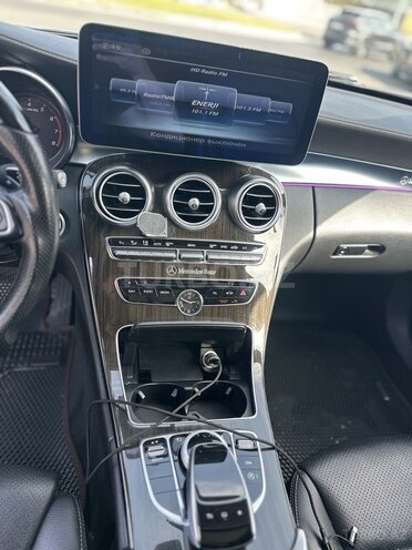 Mercedes C 300 4MATIC 2014, 255,000 km - 2.0 l - Bakı