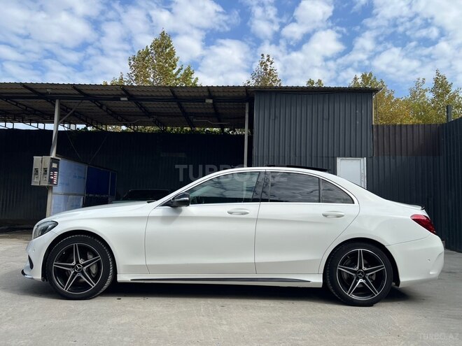 Mercedes C 180 2015, 235,000 km - 1.6 л - Bakı