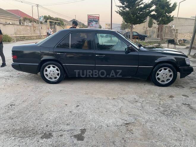 Mercedes 220 E 1992, 460,000 km - 2.2 л - Bakı