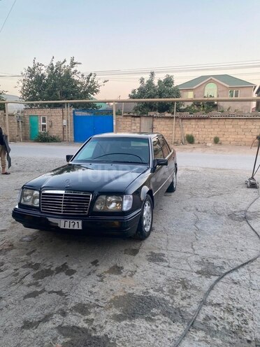 Mercedes 220 E 1992, 460,000 km - 2.2 л - Bakı