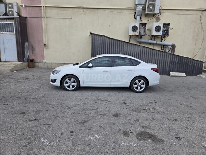 Opel Astra 2015, 273,103 km - 1.6 l - Bakı