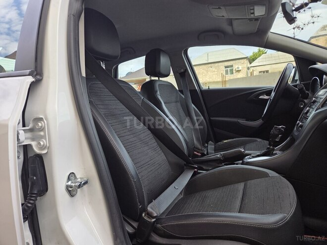 Opel Astra 2015, 273,103 km - 1.6 l - Bakı