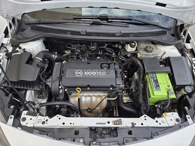 Opel Astra 2015, 273,103 km - 1.6 l - Bakı