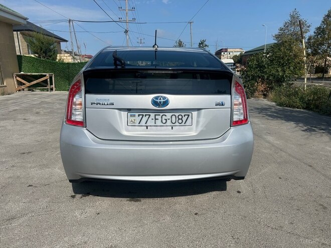 Toyota Prius 2015, 455,623 km - 1.8 l - Bakı