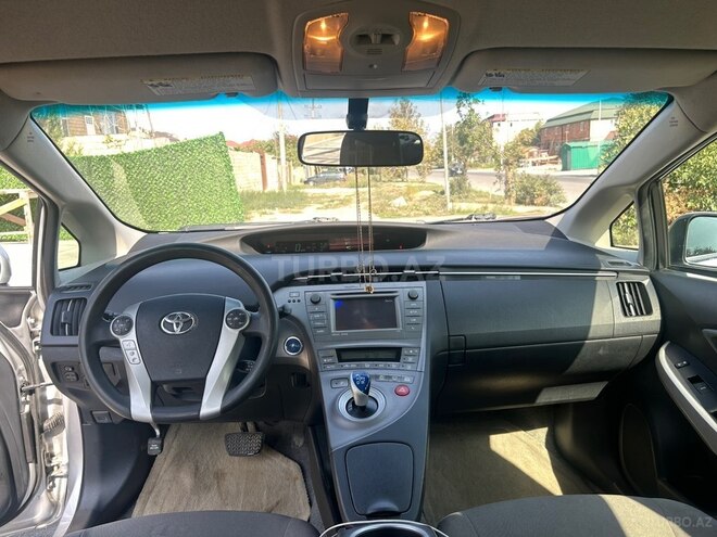 Toyota Prius 2015, 455,623 km - 1.8 l - Bakı