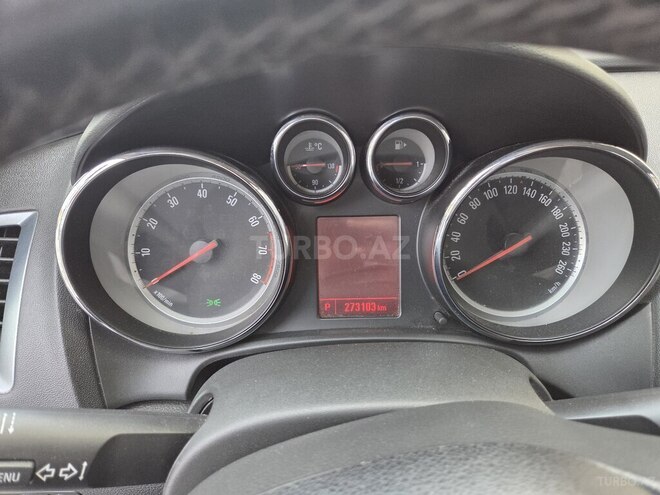 Opel Astra 2015, 273,103 km - 1.6 l - Bakı