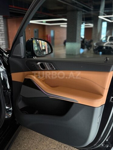 BMW X7 2023, 24,706 km - 3.0 l - Bakı