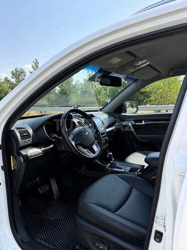 Kia Sorento 2014, 176,000 km - 2.0 l - Oğuz