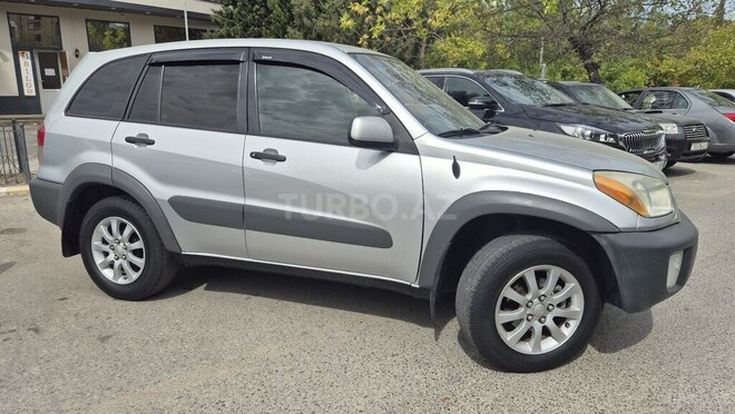 Toyota RAV4 2001, 440,000 km - 2.0 l - Sumqayıt