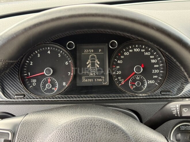 Volkswagen Passat 2011, 256,701 km - 1.8 l - Şəki