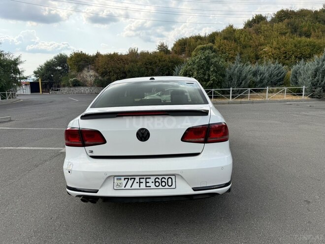 Volkswagen Passat 2011, 256,701 km - 1.8 l - Şəki