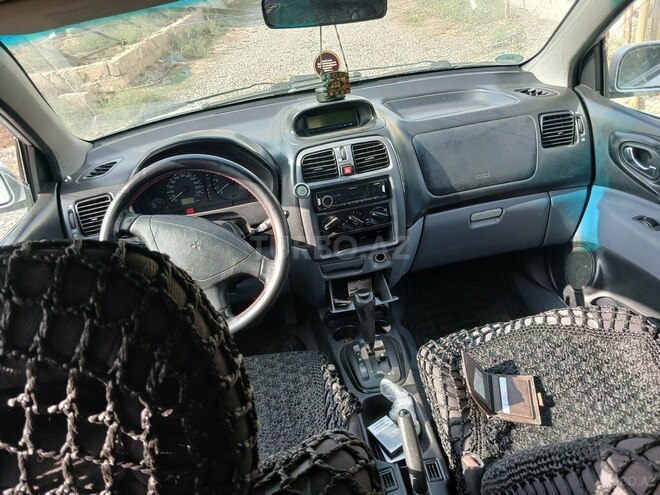 Mitsubishi  2000, 349,856 km - 1.8 l - Bakı