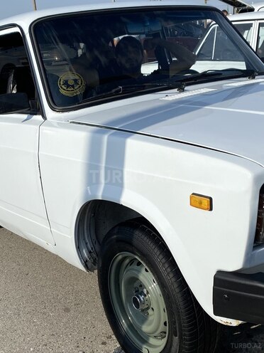 LADA (VAZ) 2107 2009, 101,000 km - 1.6 l - Bakı