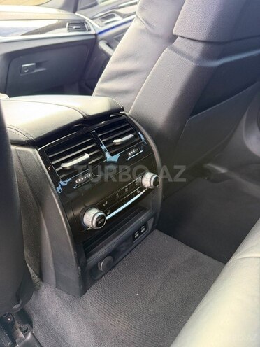 BMW  2020, 86,000 km - 2.0 л - Bakı