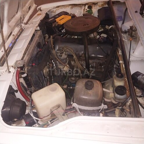 LADA (VAZ) 2107 2006, 250,000 km - 1.6 л - Şirvan