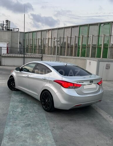 Hyundai Elantra 2013, 220,000 km - 1.8 л - Bakı