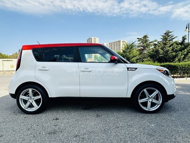 Kia Soul 2017, 70,700 km - 2.0 л - Bakı