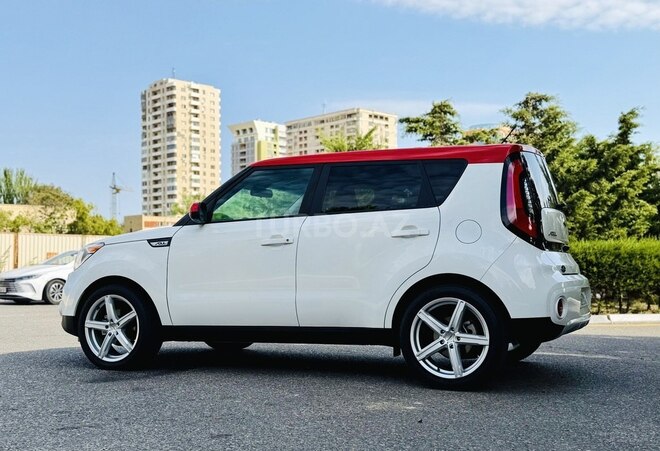 Kia Soul 2017, 70,700 km - 2.0 л - Bakı
